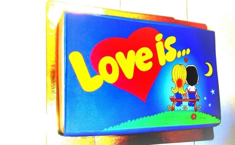 Торт «Love is…»