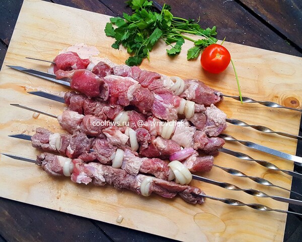 шашлык из свинины с уксусом и луком