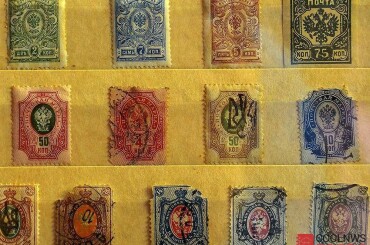 Коллекция почтовых марок 19-го и начала 20-го веков в Домике Станционного Смотрителя.
